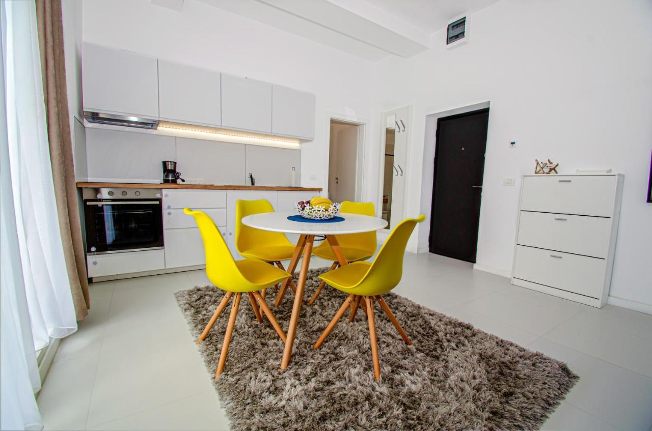 Forest By The Sea - Bychoice Apartment Jupiter Exterior foto